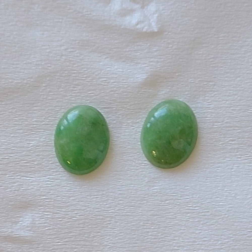 SOLD - 1 Pair Loose Oval Green Untreated Natural Jadeite Jade Cabachons